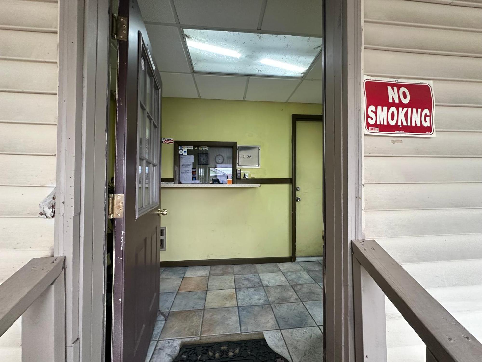 Westgate Manor Motel Austintown & Youngstown Ohio المظهر الخارجي الصورة